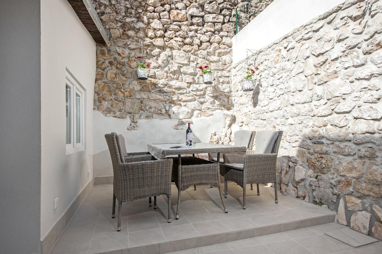 La Svalba Rooms & Studios Rovinj Bagian luar foto