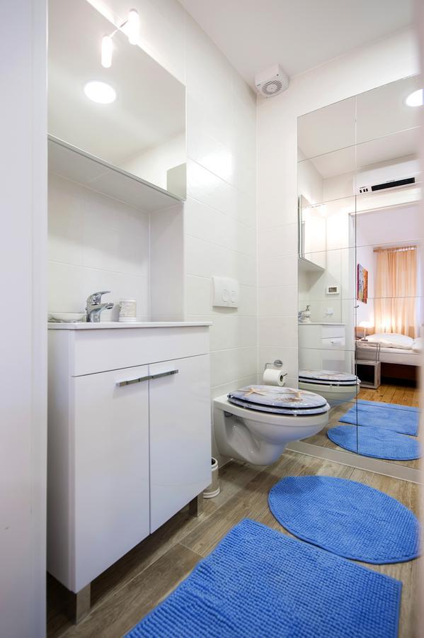 La Svalba Rooms & Studios Rovinj Bagian luar foto