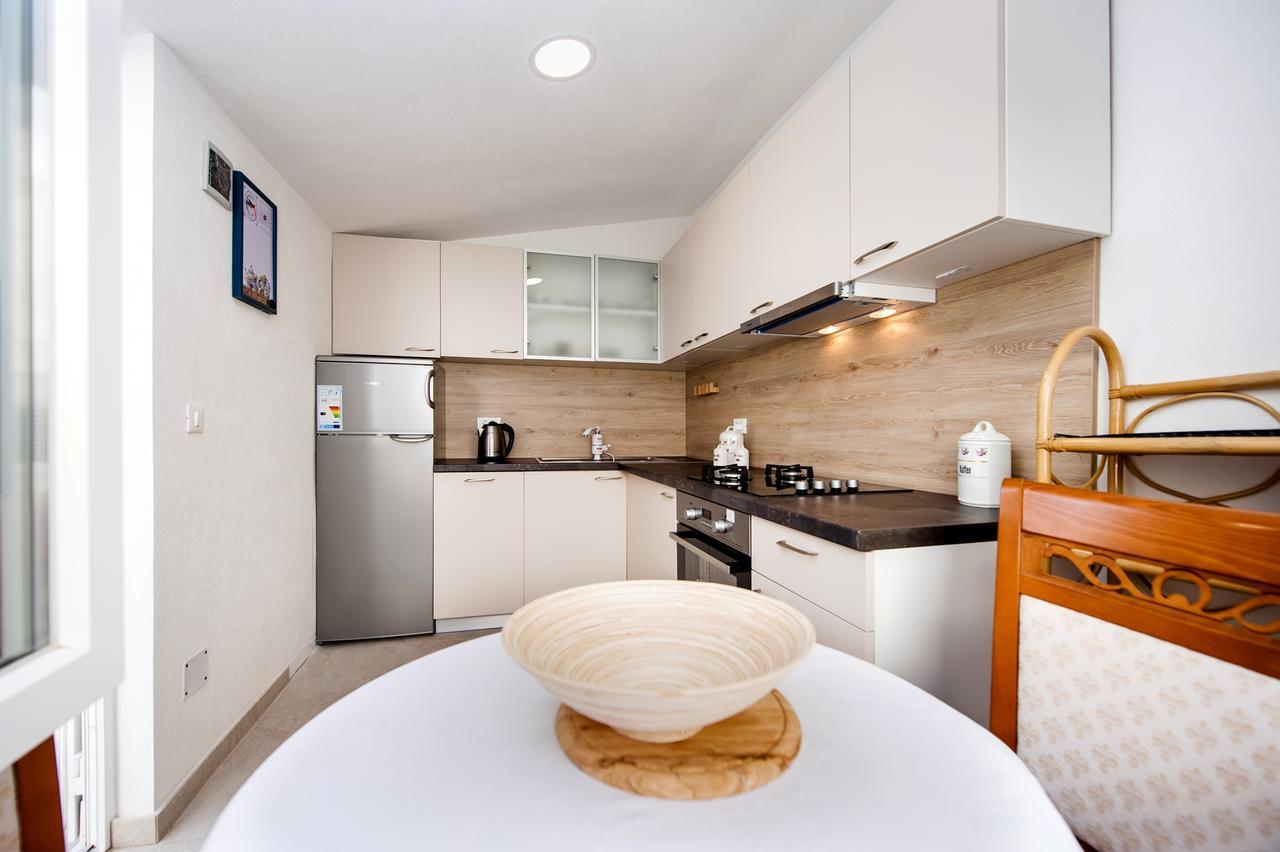 La Svalba Rooms & Studios Rovinj Bagian luar foto